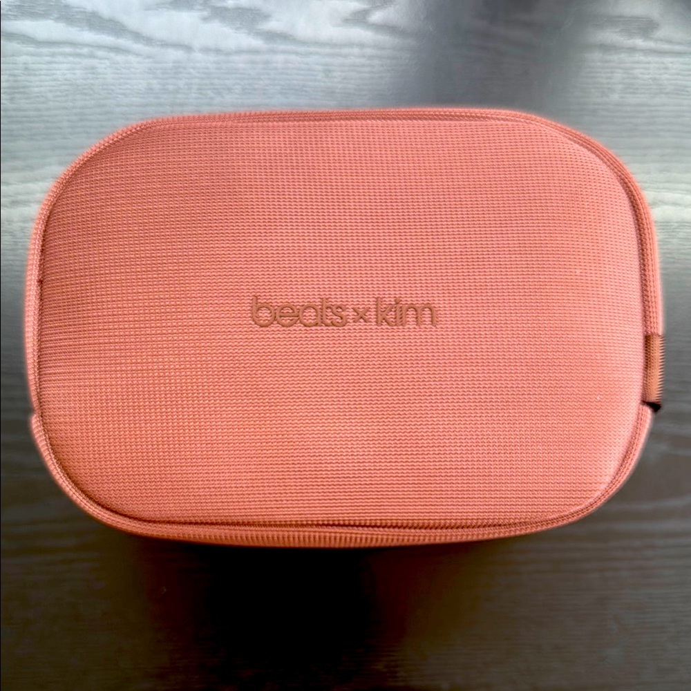 Beats by Dre Over-Ear Headphones - Pink